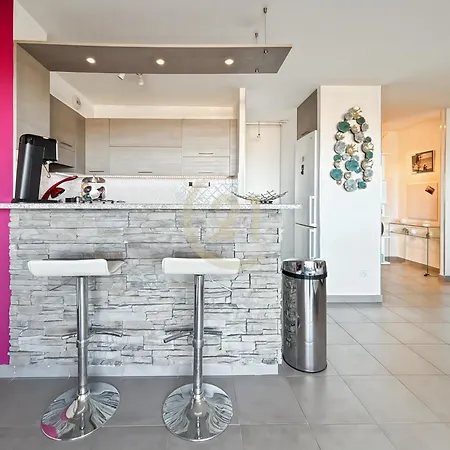 Vue - T2 Sur Les Hauteurs De L'ile-rousse