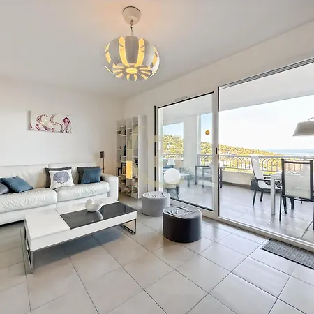 Appartamento Vue - T2 Sur Les Hauteurs De L'ile-rousse LʼÎle-Rousse